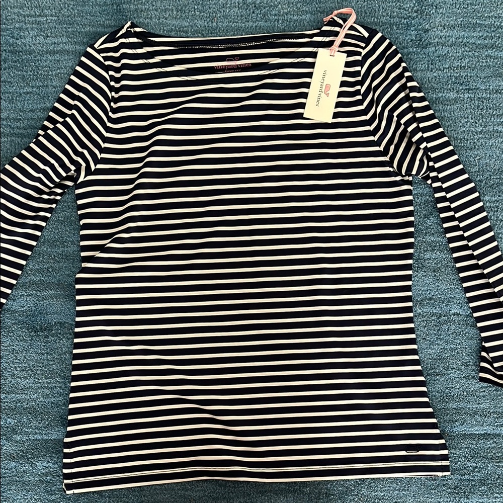 Vineyard Vines Navy and White Sankaty Top